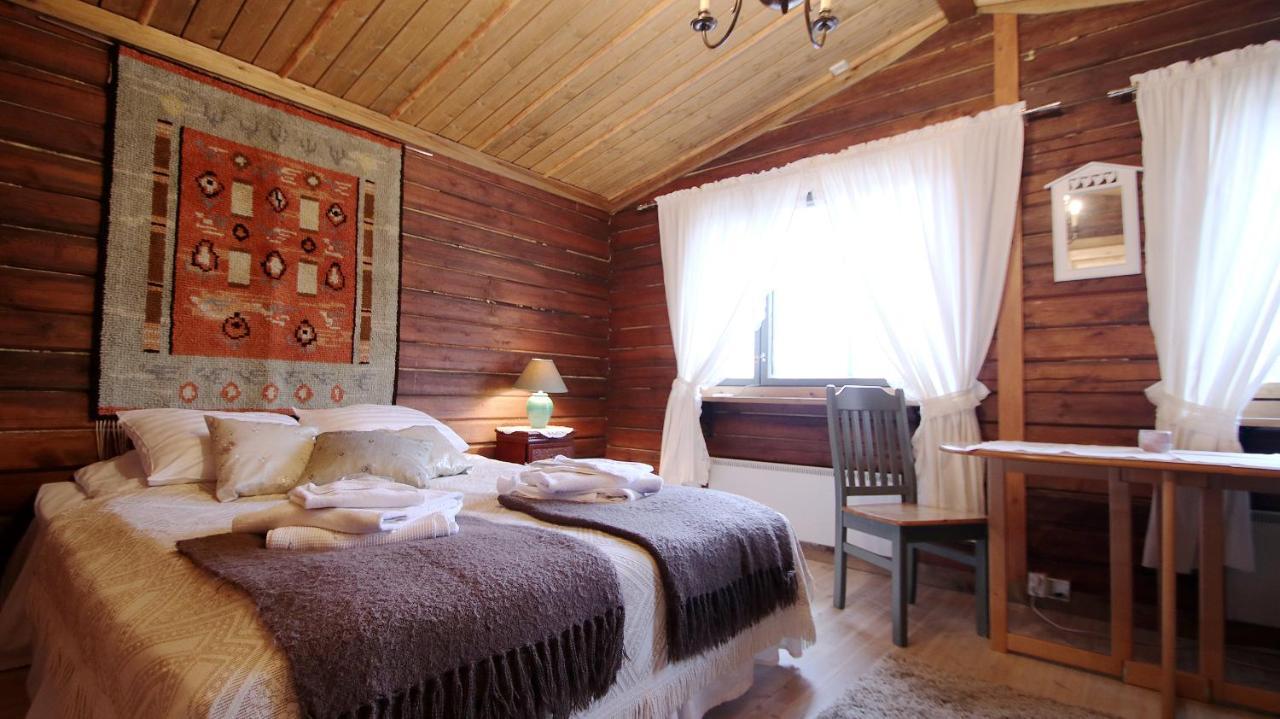 Elves Village Hotel Köngäs Buitenkant foto