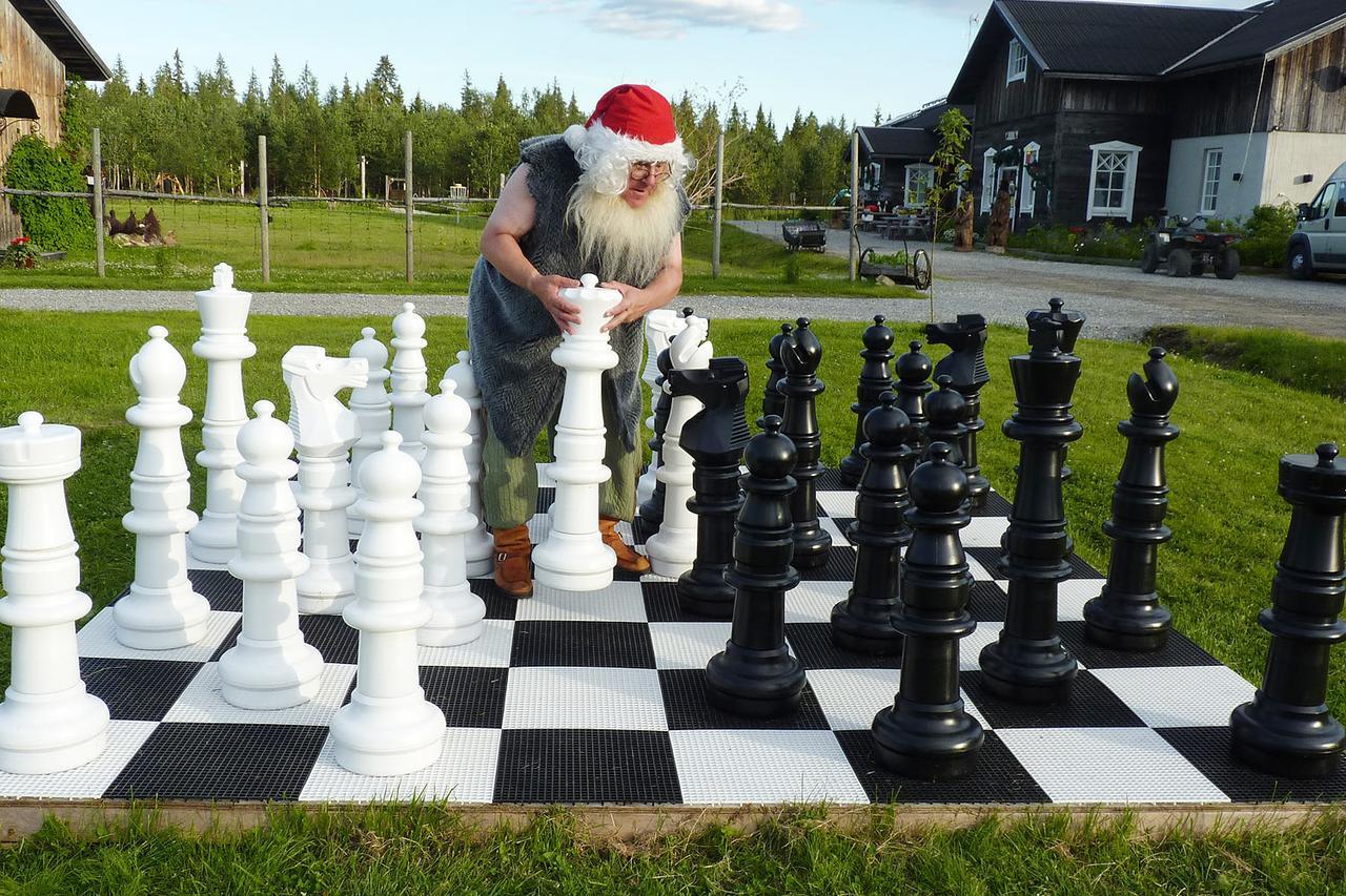 Elves Village Hotel Köngäs Buitenkant foto